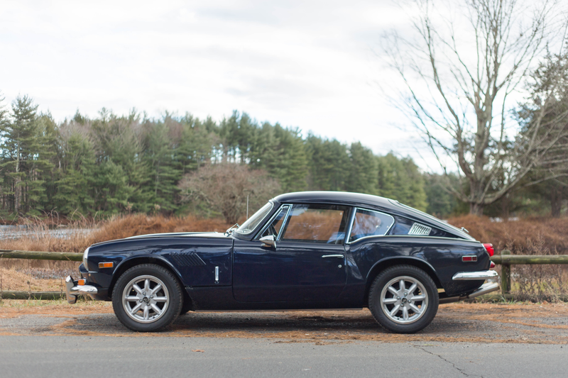 Illustration for article titled Driving a 1970 Triumph GT6+ Reminds You Cars Once Had Steep Learning Curves